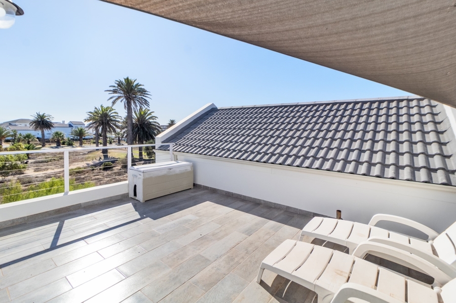 4 Bedroom Property for Sale in Shelley Point Western Cape